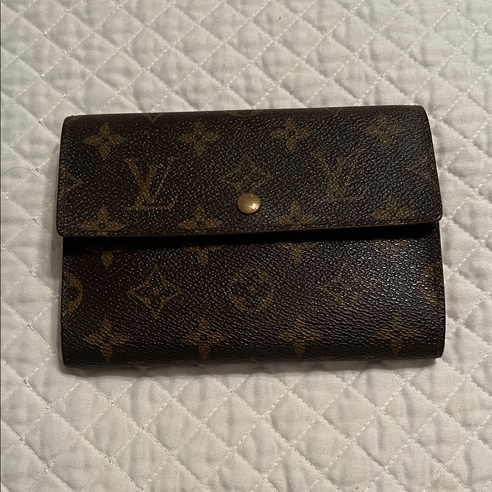 LV wallet.